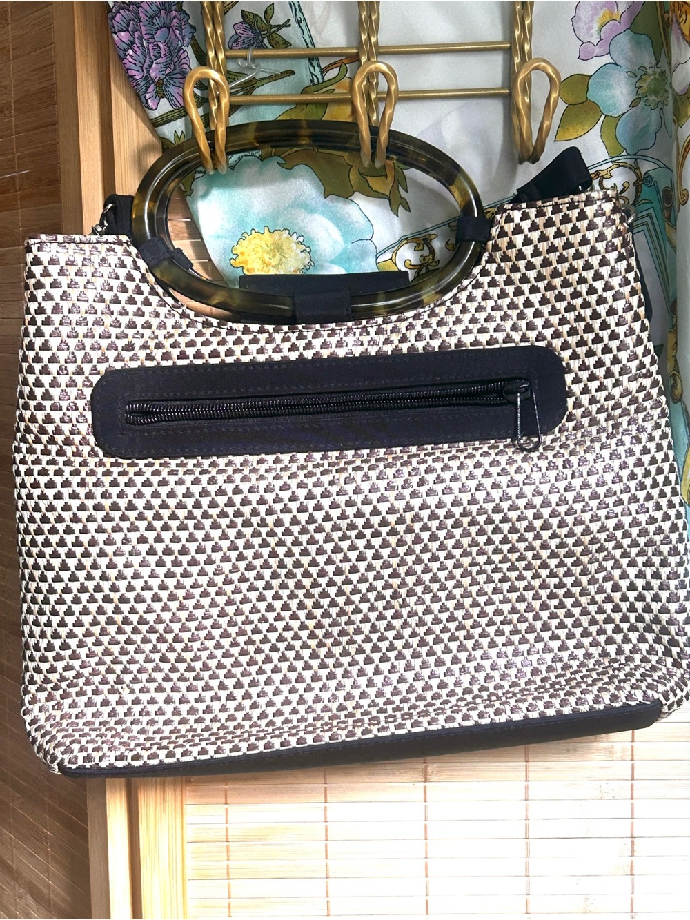 Handbag with Tortoiseshell Handles